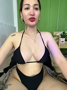 Snapshot of toni_0601 chatting on 22, 2, 2026 toni 0601 online show from 22, 2, 2026