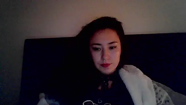 Emparia online show from 8, 11, 2025