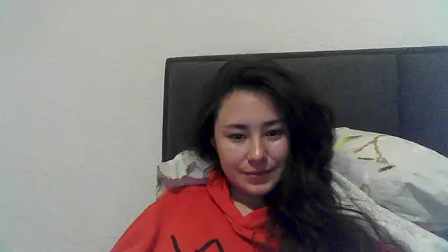 Emparia online show from 8, 11, 2025