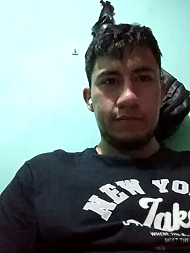 Snapshot of True_Di chatting on 10, 9, 2025 True Di online show from 10, 9, 2025