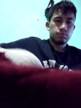 Snapshot of True_Di chatting on 14, 9, 2025 True Di online show from 14, 9, 2025