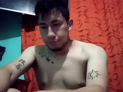 Snapshot of True_Di chatting on 25, 9, 2025 True Di online show from 25, 9, 2025