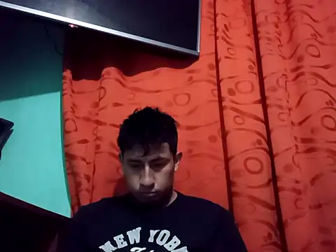 Snapshot of True_Di chatting on 26, 9, 2025 True Di online show from 26, 9, 2025