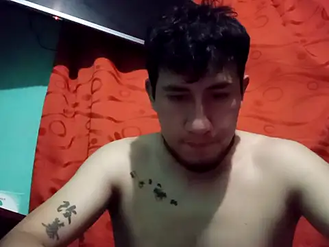 Snapshot of True_Di chatting on 16, 10, 2025 True Di online show from 16, 10, 2025