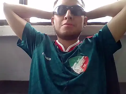 aczinovelez342 online show from 2, 11, 2025