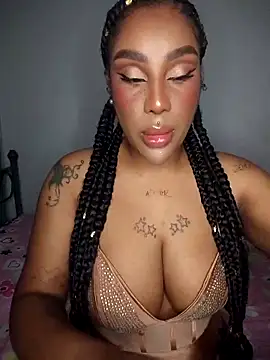 Queen Amara online show from 15, 4, 2026