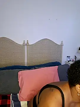 Kream Cherry online show from 2, 10, 2025