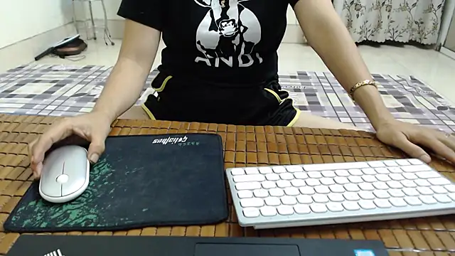 Snapshot of Ami_8x chatting on 21, 9, 2025 Ami 8x online show from 21, 9, 2025