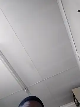 Snapshot of TopssyKreet chatting on 6, 11, 2025 TopssyKreet online show from 6, 11, 2025