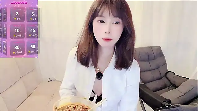 yuanbao a online show from 23, 2, 2026