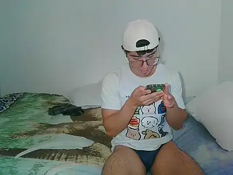 0anonimo bottom1 online show from 18, 4, 2026