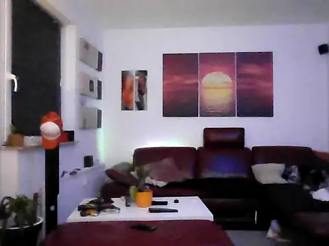 hellgirl1980 online show from 1, 10, 2025