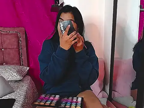 charlottekiss99 online show from 19, 9, 2025