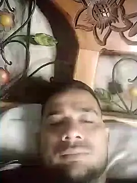 Snapshot of yeffito1 chatting on 9, 10, 2025 yeffito1 online show from 9, 10, 2025