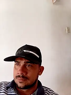 Snapshot of yeffito1 chatting on 13, 3, 2026 yeffito1 online show from 13, 3, 2026