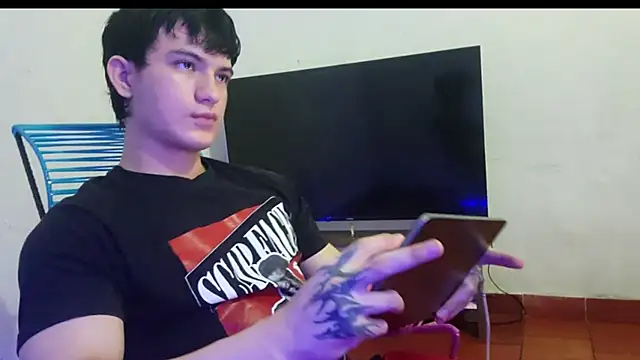 ErickWalton online show from 28, 11, 2025