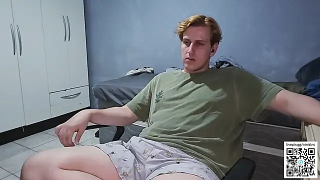 Snapshot of vinialnc chatting on 19, 10, 2025 vinialnc online show from 19, 10, 2025