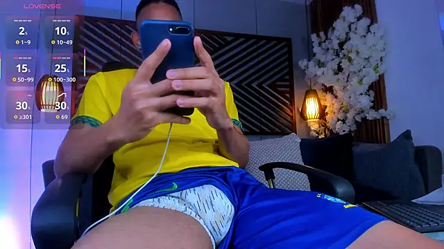 B Wild online show from 14, 10, 2025