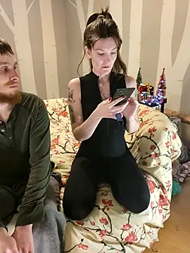 Snapshot of Blossom94 chatting on 21, 12, 2025 Blossom94 online show from 21, 12, 2025