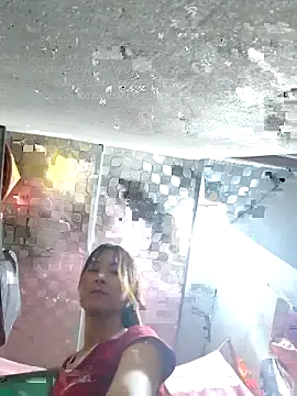 Yumyum kiw online show from 17, 11, 2025