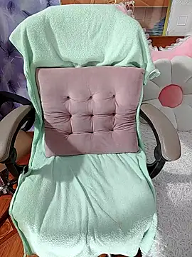 LadyMaiMai online show from 14, 12, 2025