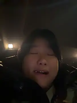 Fengbaby-555 online show from 19, 12, 2025