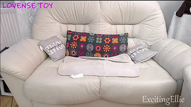 ExcitingEllie online show from 16, 7, 2026