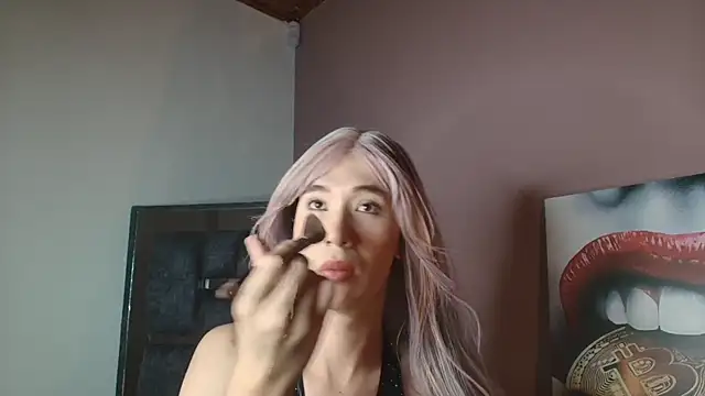 Electra Gosselin online show from 16, 12, 2025