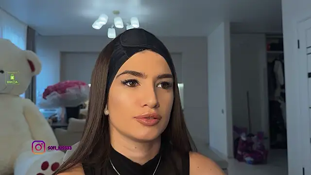 Snapshot of SofI-Play chatting on 18, 10, 2025 SofI-Play online show from 18, 10, 2025