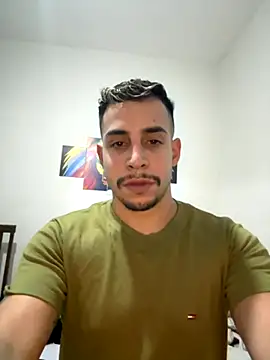 Snapshot of Obrab_ chatting on 12, 9, 2025 Obrab online show from 12, 9, 2025
