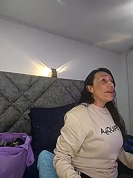 Shantey Laurent online show from 29, 11, 2025