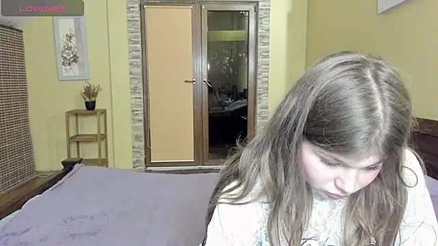 Snapshot of Lilly_Jess chatting on 16, 10, 2025 Lilly Jess online show from 16, 10, 2025