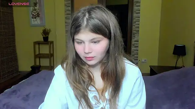 Snapshot of Lilly_Jess chatting on 22, 10, 2025 Lilly Jess online show from 22, 10, 2025