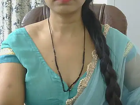 MISS SOMIYA online show from 6, 4, 2026