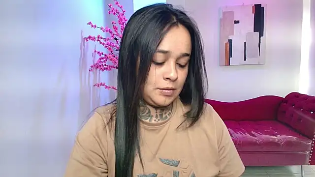 Black roseee online show from 12, 11, 2025