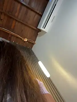 Dakota Evanns online show from 8, 4, 2026