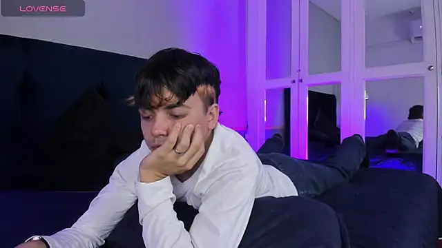 Andree Kamado online show from 2, 10, 2025