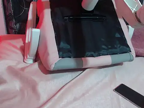 PANDORA-PIEL online show from 9, 10, 2025