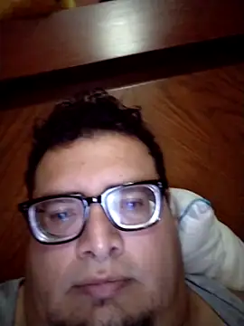 Santiagoqro85 online show from 3, 10, 2025