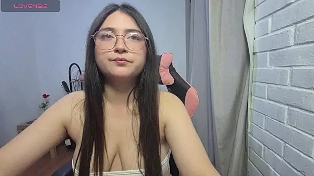 valentinauwu online show from 27, 3, 2026