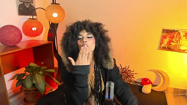 Raven luv online show from 29, 5, 2026