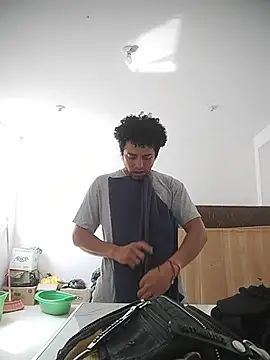 ThiagoFernandezChancay25 online show from 29, 10, 2025