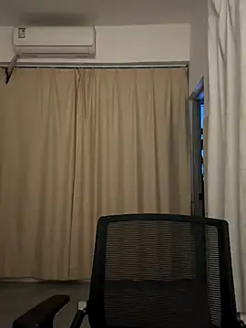 wly2028 online show from 12, 11, 2025