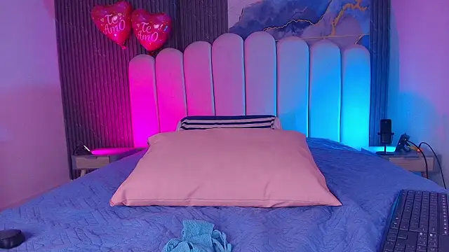 abbyrouss  online show from 24, 2, 2026