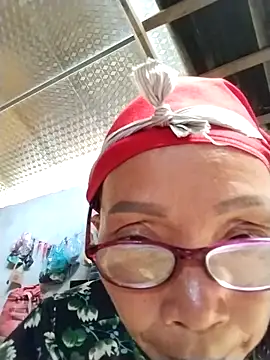 -Xuka-200 online show from 20, 4, 2026