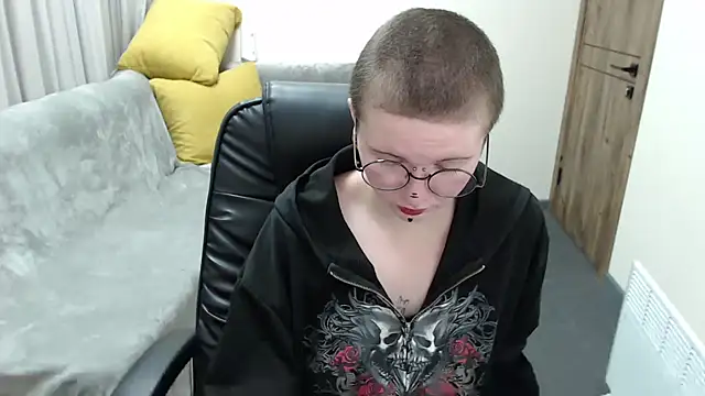 Nika Snow online show from 14, 10, 2025