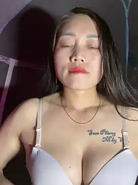 chipp-bong online show from 4, 11, 2025