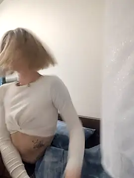 MadMadelin online show from 1, 12, 2025