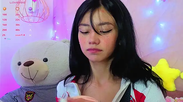 april bennett online show from 15, 4, 2026