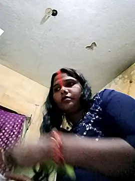 SweetKomal89 online show from 25, 10, 2025